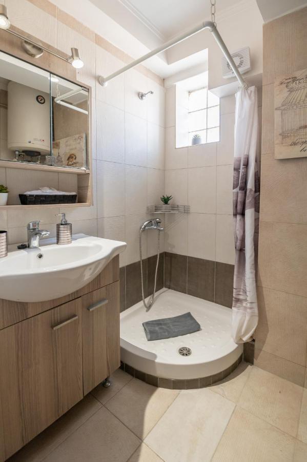 Eclectic Lyxyry 2 {Free Parking} Appartement Thessaloniki Buitenkant foto