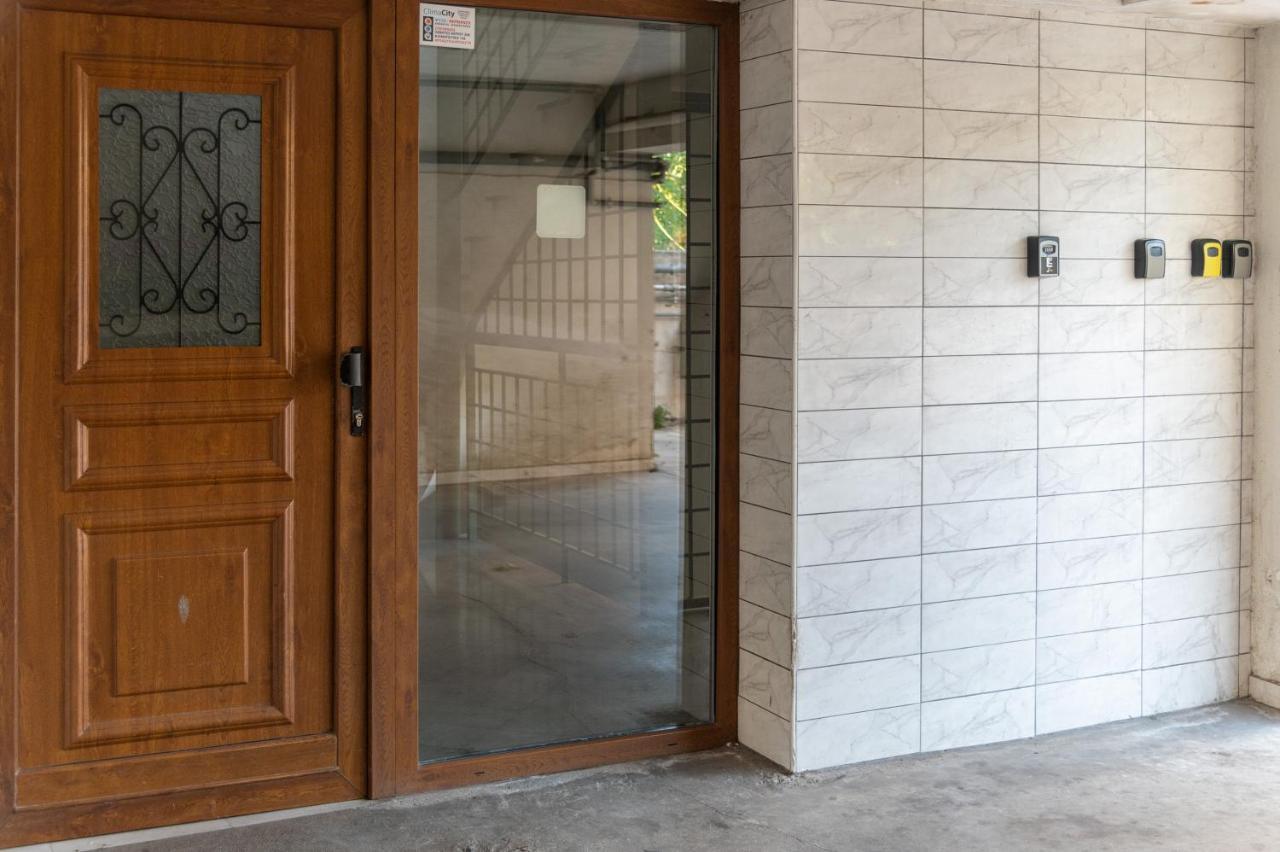 Eclectic Lyxyry 2 {Free Parking} Appartement Thessaloniki Buitenkant foto